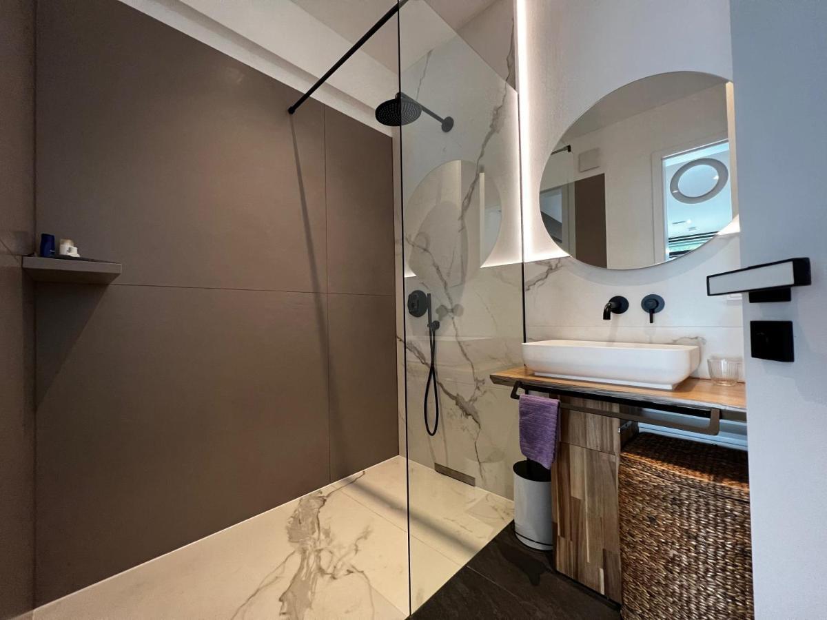 Neues Exclusives 2 Schlafzimmer Apartment Hamburg Ngoại thất bức ảnh